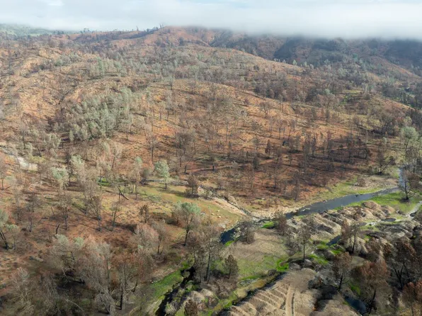 Six Bit Gulch Rd, Jamestown, CA 95327