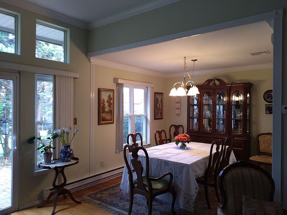 1st image of 703 Alden Ct