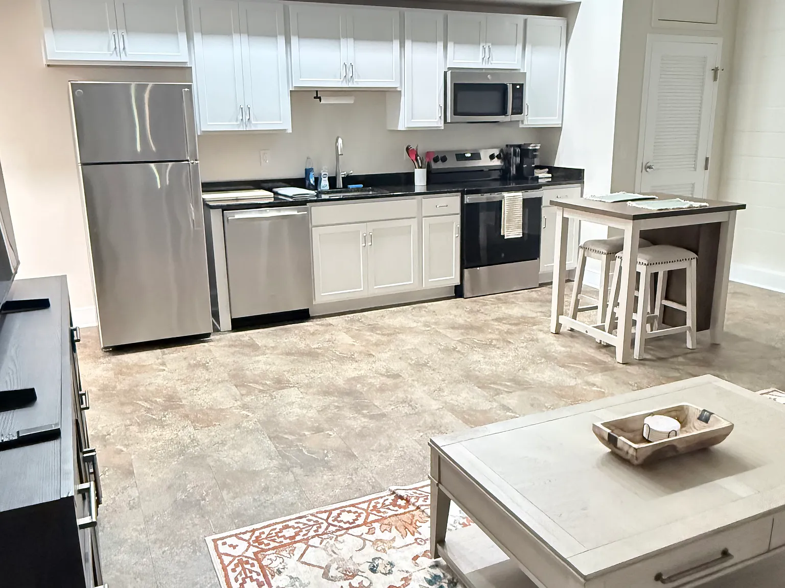 Studio, 510 sqft, $1,500 — Photo 2