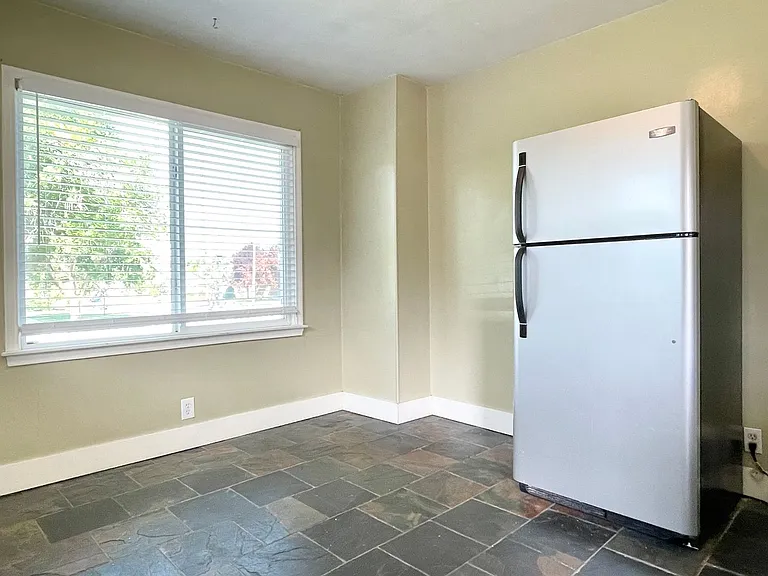 2705 S. Imperial St. — Photo 13