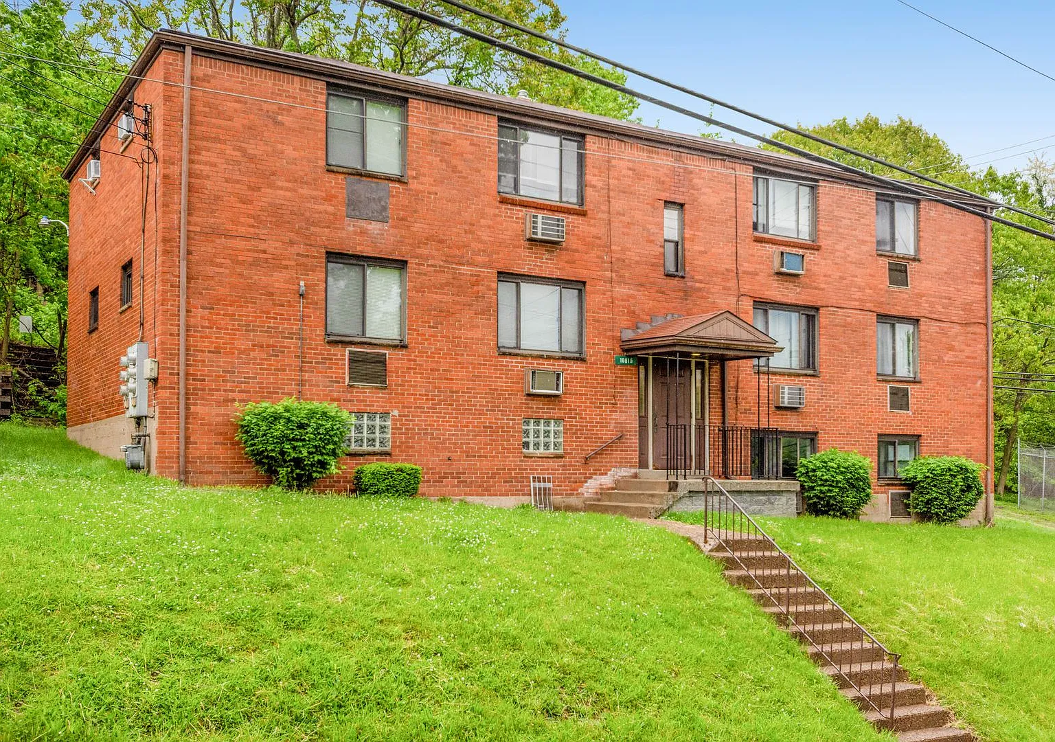 Lindberg Apartments — Photo 4