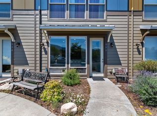 886 Perozzi St, Ashland, OR 97520