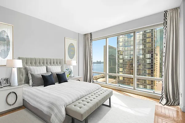 Rented by Town Residential | media 58