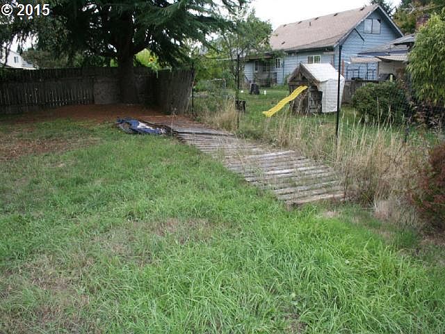 2nd image of 9114 NE 71st St