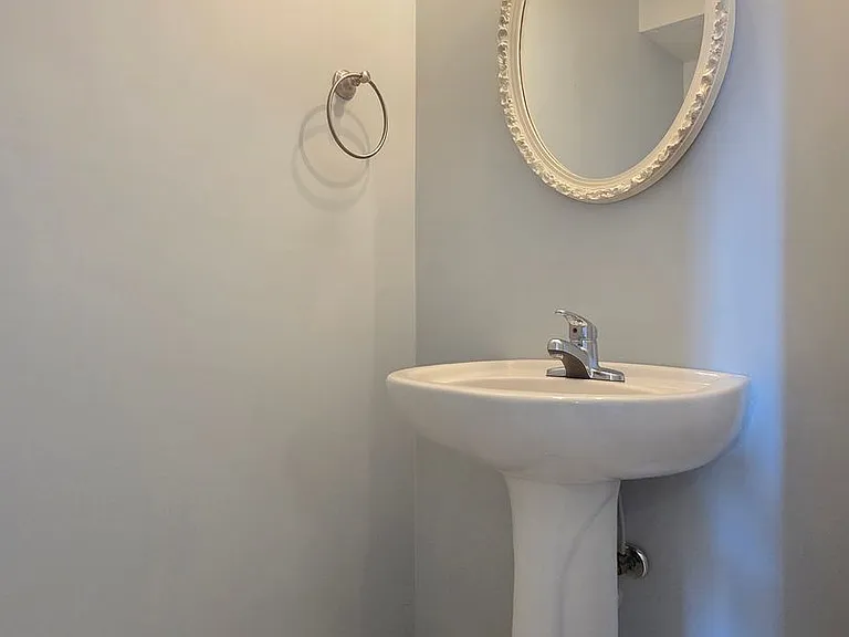 153 Twin Lakes Dr — Photo 16
