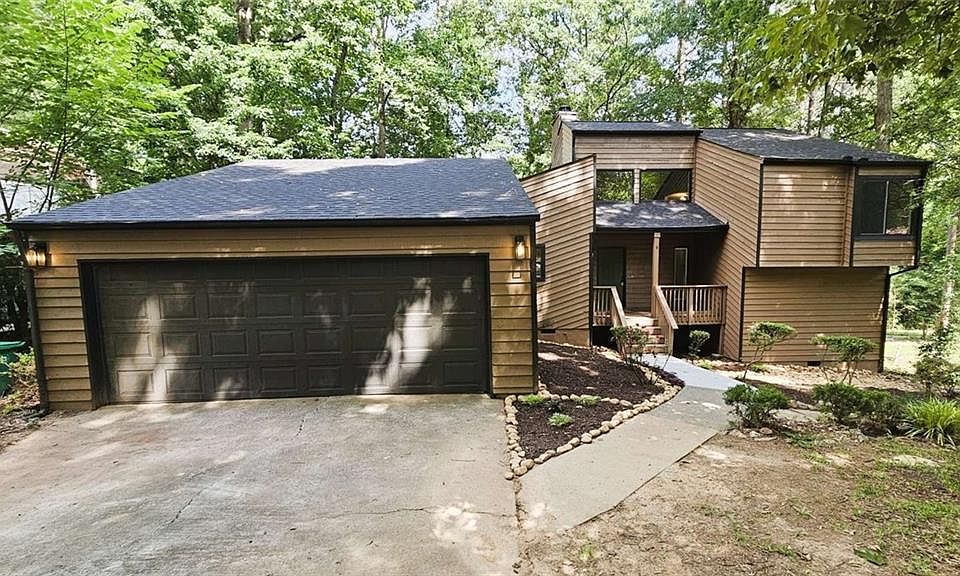 1st image of 1655 Fieldgreen Overlook