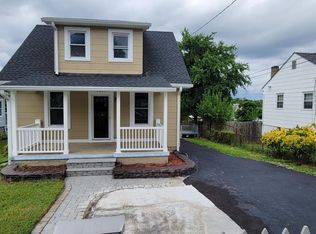 3204 Hilltop Ave, Halethorpe, MD 21227