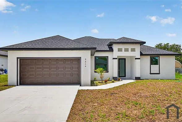 4 bed, 2150 sqft, $2,300 — Photo 3