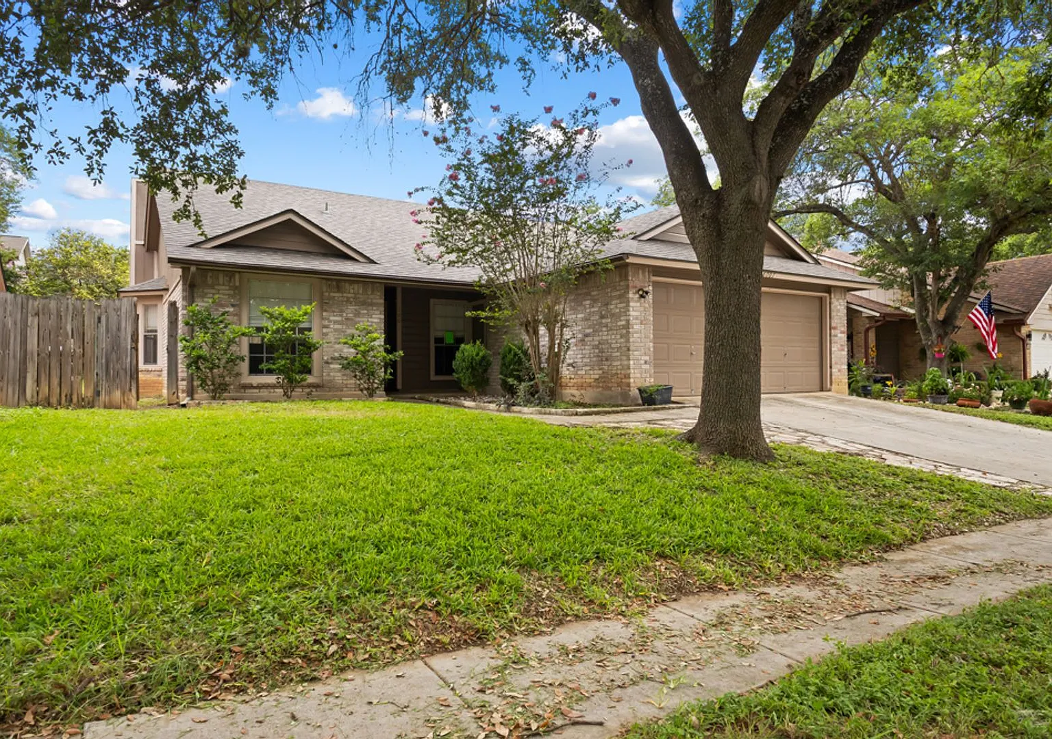 3 Bedroom/2 Bath Woodcrest Subdivision — Photo 3
