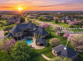 100 Manor Dr, Rockwall, TX 75032