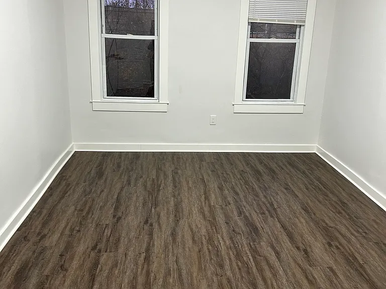 454 Newfield Ave #2 — Photo 16