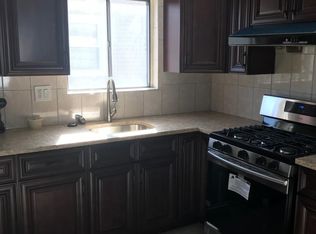 2816 203rd St, Bayside, NY 11360