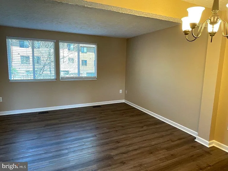 5863 Rowanberry Dr #5863 — Photo 9