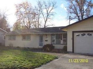 1205 Comet Ave, Central Pt, OR 97502