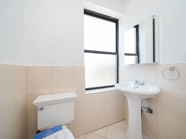 370 Fort Washington Ave #503 — Photo 20