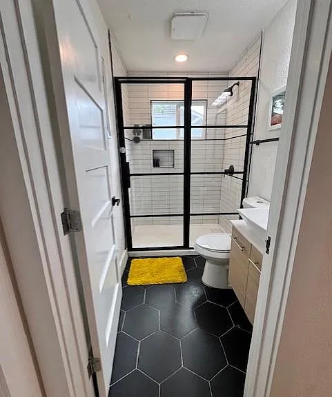 2204 Palmera Cv — Photo 19