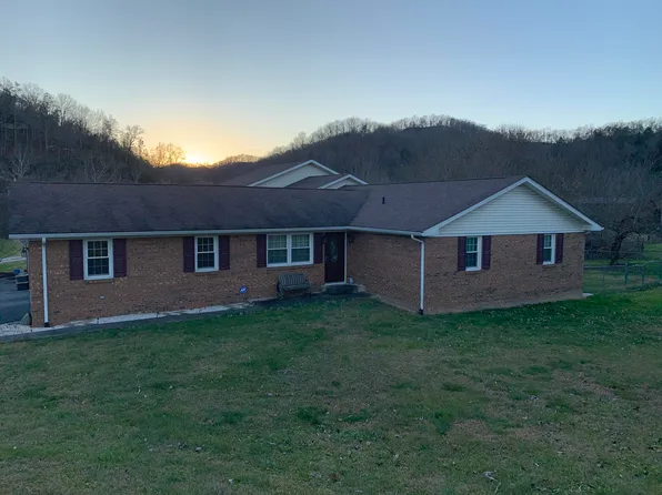 2300 Quicksand Rd, Jackson, KY 41339