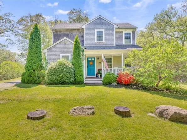 393 Slocum Rd, Exeter, RI 02822