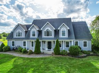 44 Farmstead Lane, Suffield, CT 06078