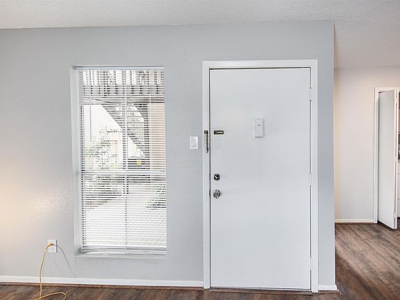 2nd image of 1500 Bay Area Blvd #105