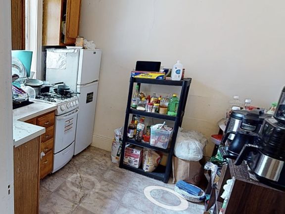 14 Palace Rd. Boston - Fenway Building Photo 8