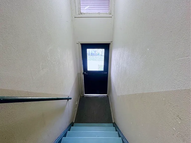 111E6 Union St #A5 — Photo 16