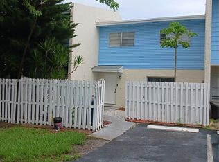 22319 SW 103rd Ave, Miami, FL 33190