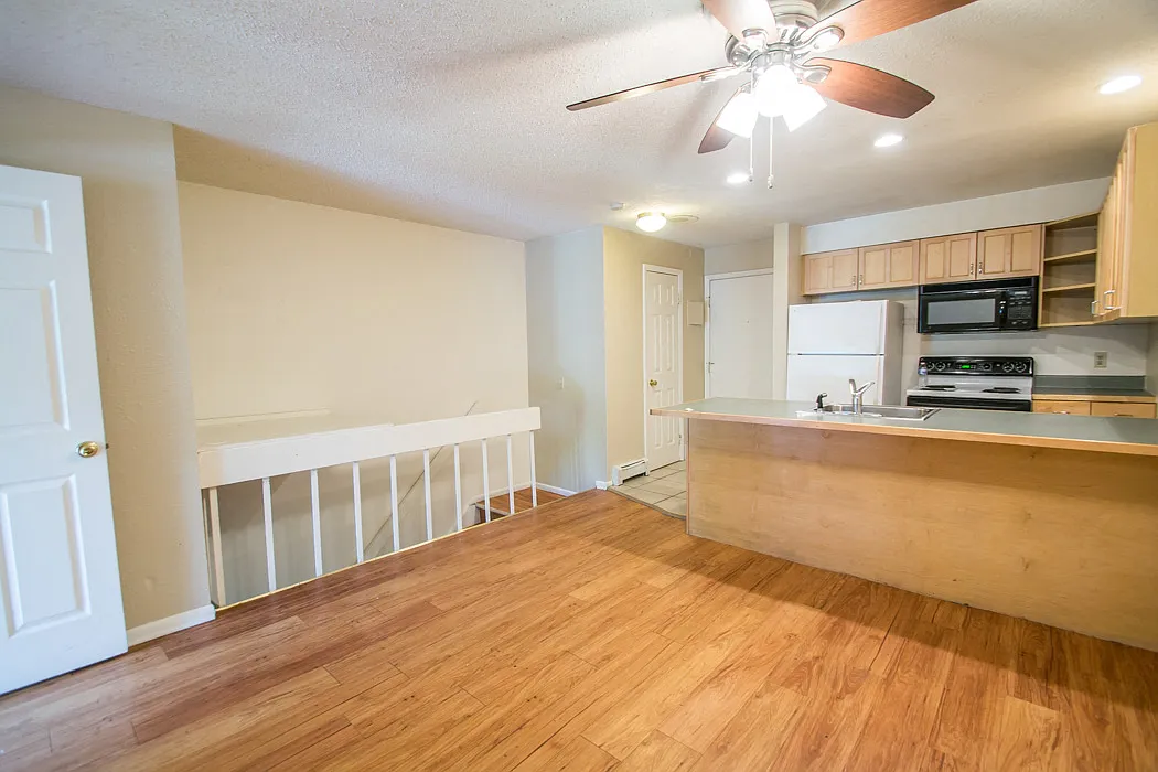 1200 College Ave #125 — Photo 2
