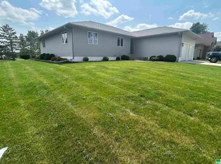26 Fairway Dr, Alta, IA 51002