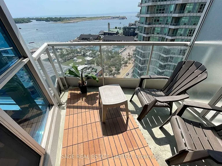 218 Queens Quay W #1711 — Photo 11