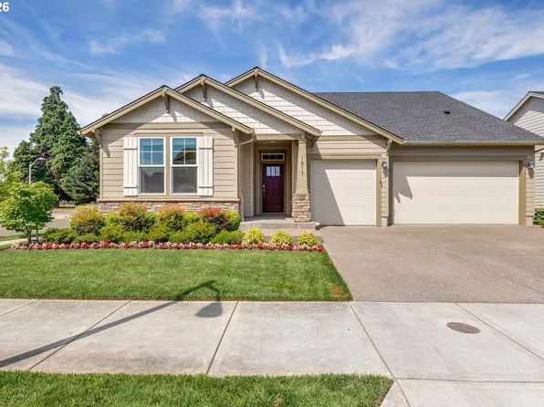 1917 N Hyssop St, Canby, OR 97013