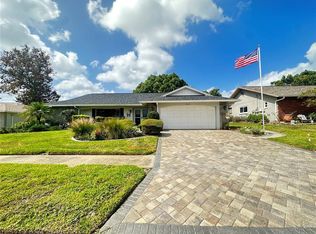 8312 Roxboro Dr, Hudson, FL 34667