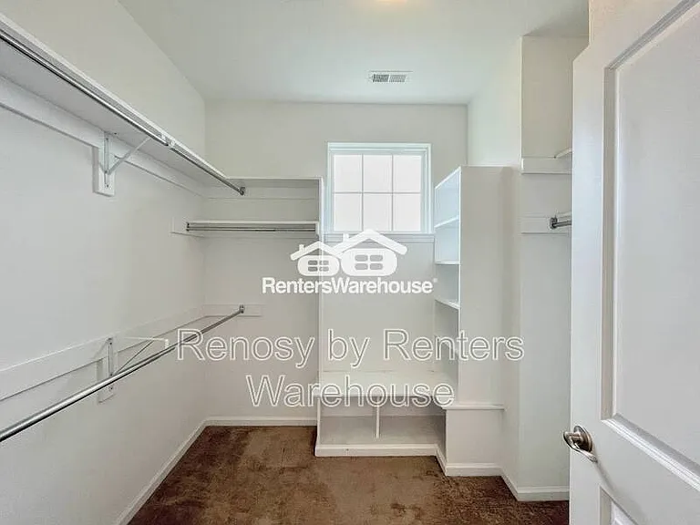 1713 Dresdon Ln — Photo 10