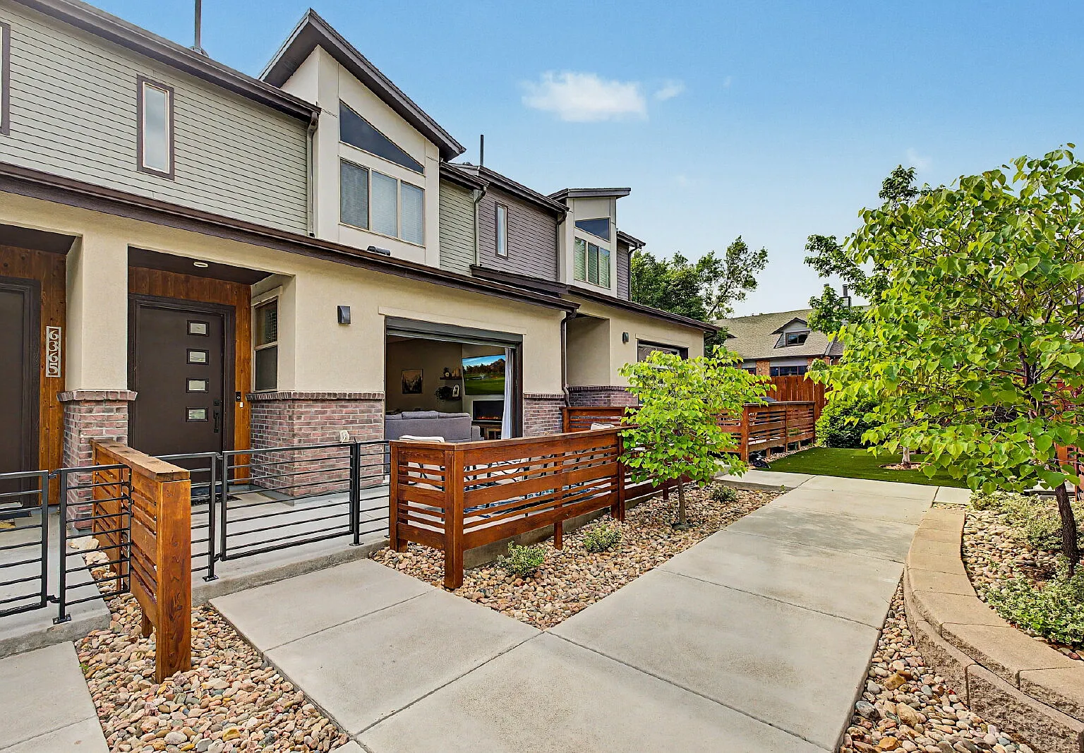 3 bed, 3.0 bath, 1676 sqft, $2,800 — Photo 4