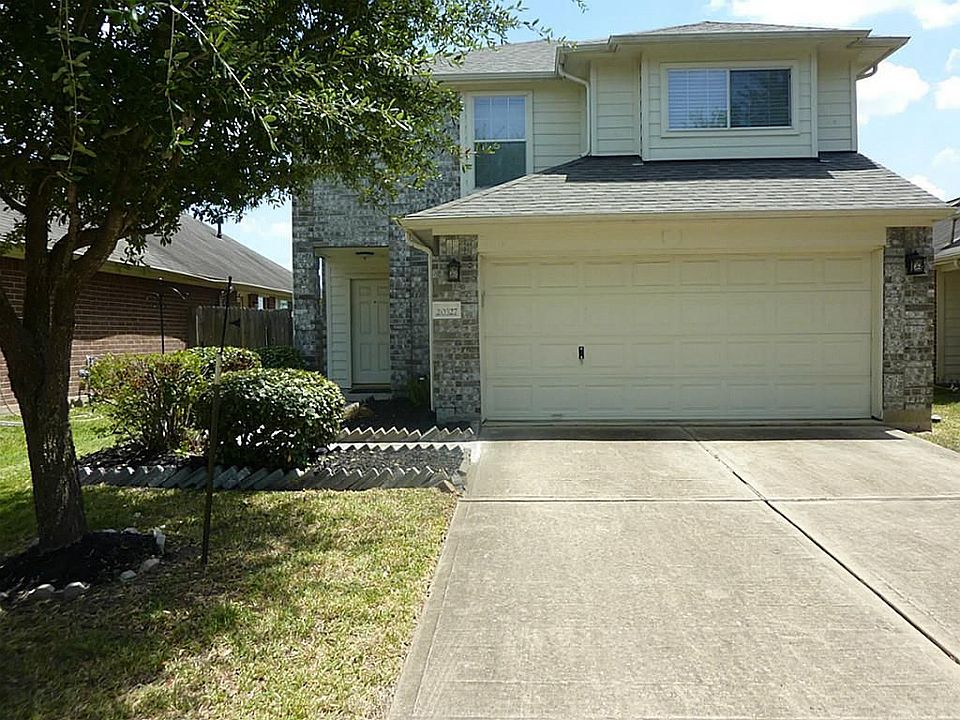 1st image of 20327 Hunterclif Ln