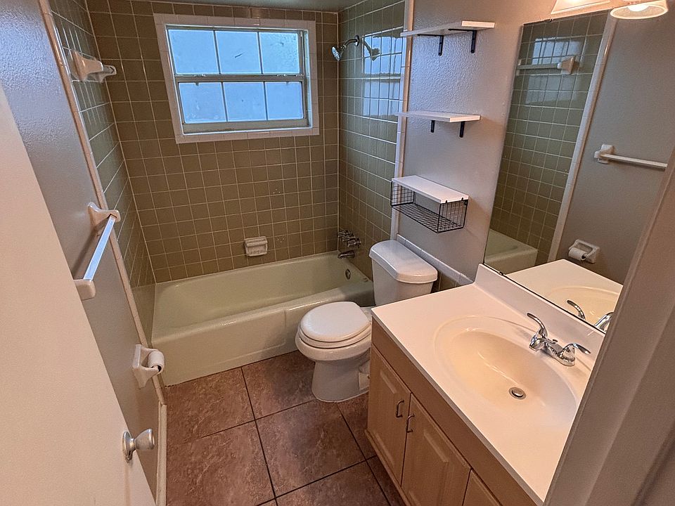 1st image of 2714 10th St #2714