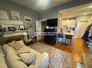 464 Beacon St APT 3R, Boston, MA 02115
