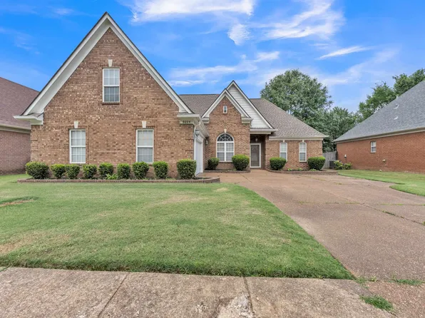9224 Loganberry Ln, Cordova, TN 38016