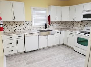 1318 State St, Cedar Falls, IA 50613