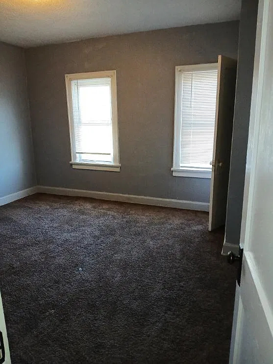 3 bed, 1200 sqft, $1,250 — Photo 3