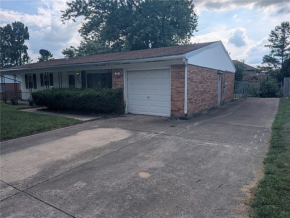 2nd image of 2061 S Lakeman Dr