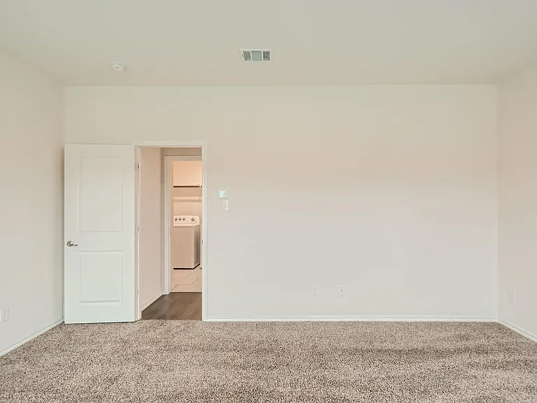 2310 Hankinson Ln — Photo 18