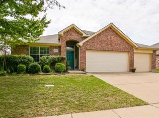 4025 Bridge Water Rd, Heartland, TX 75126