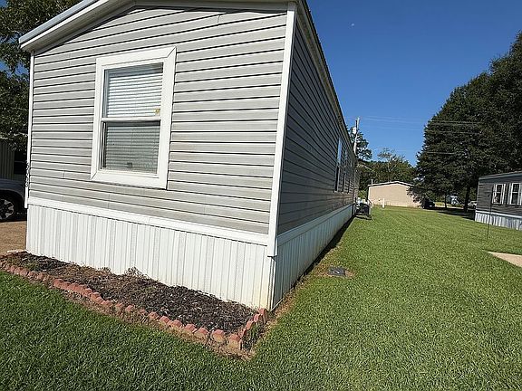 2nd image of 6063 Rolling Meadows Cir
