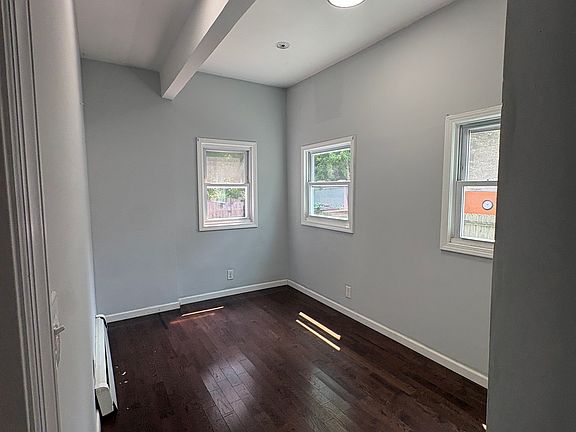 3rd image of 36-38 Halsted St #1
