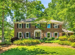 711 Coleridge Dr, Greensboro, NC 27410