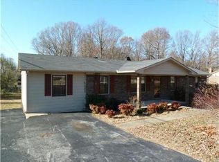 97 Simmons Cir, Fayetteville, TN 37334