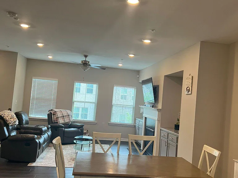 322 Commons Ave — Photo 6