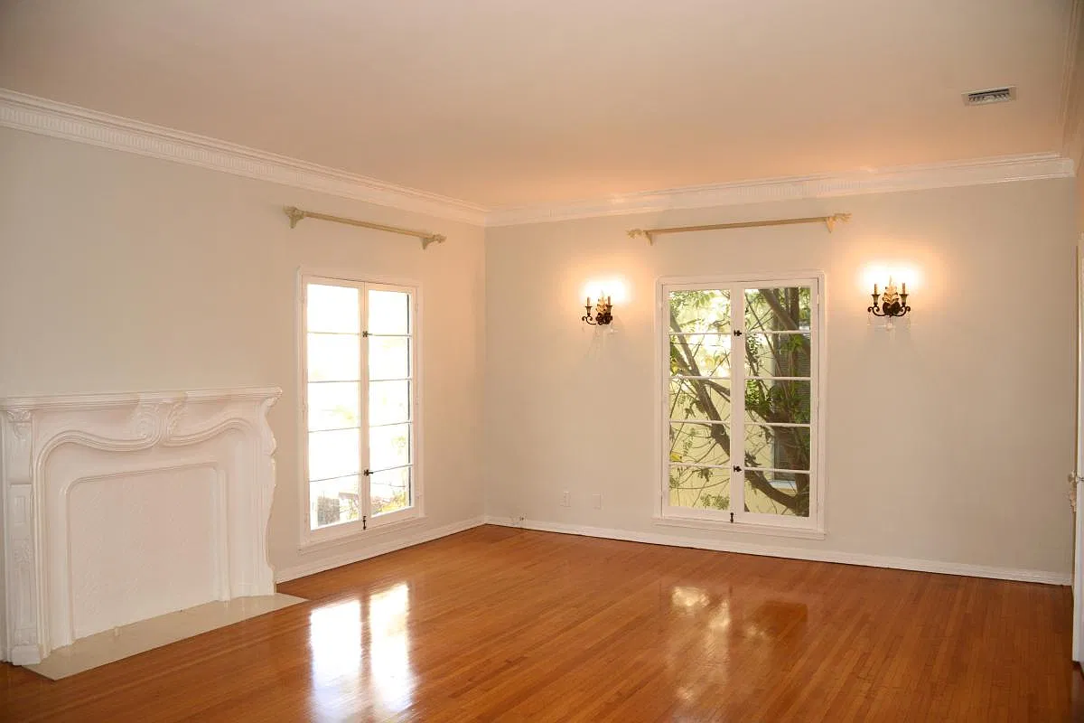 1 bed, 1000 sqft, $2,250 — Photo 1