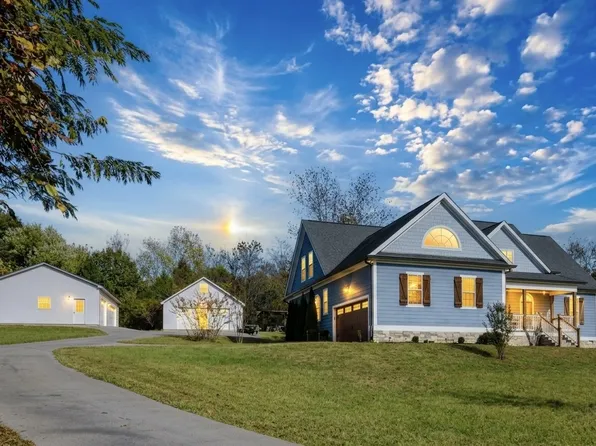 4804 Banner Adams Rd, College Grove, TN 37046